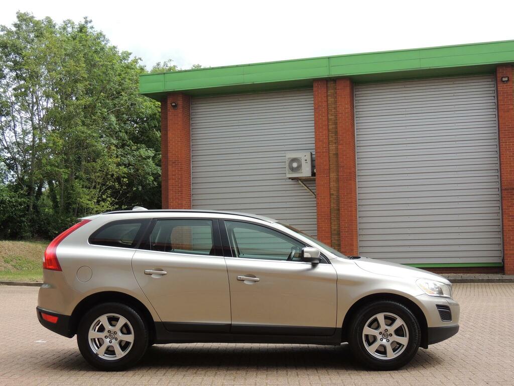 Volvo XC60 Suv Grey #15