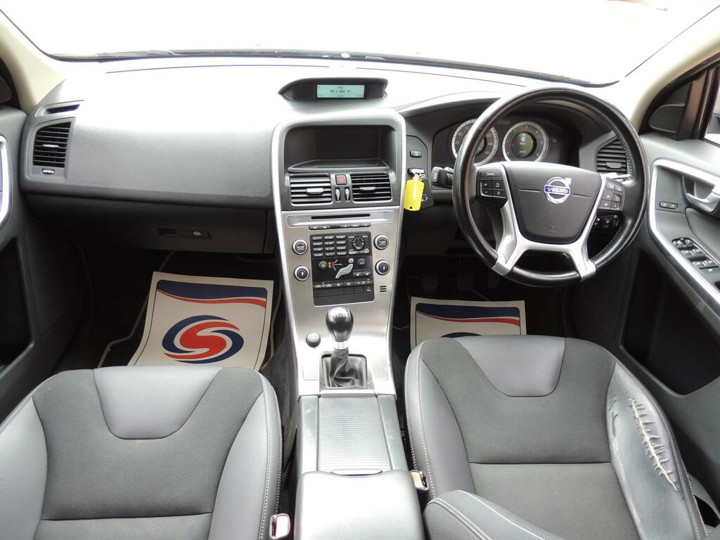 Volvo XC60 Suv Grey #67