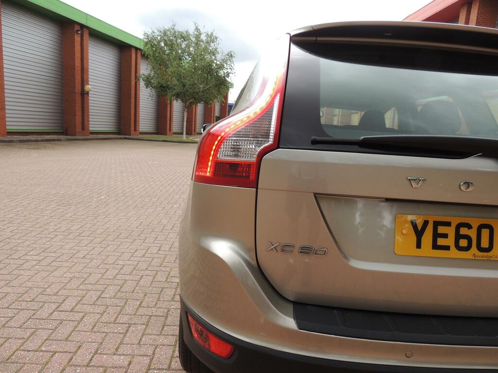 Volvo XC60 Suv Grey #37