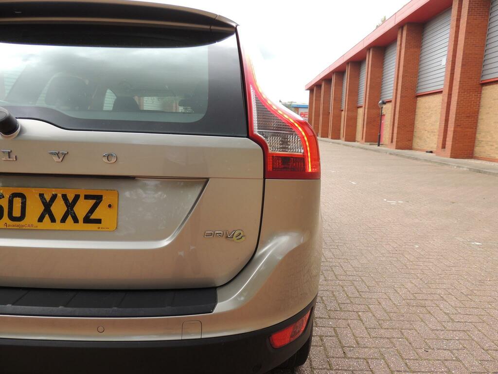 Volvo XC60 Suv Grey #36