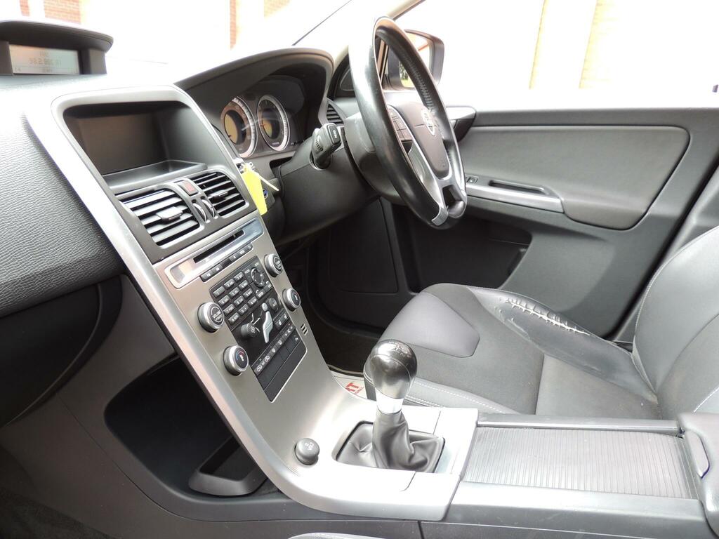 Volvo XC60 Suv Grey #73