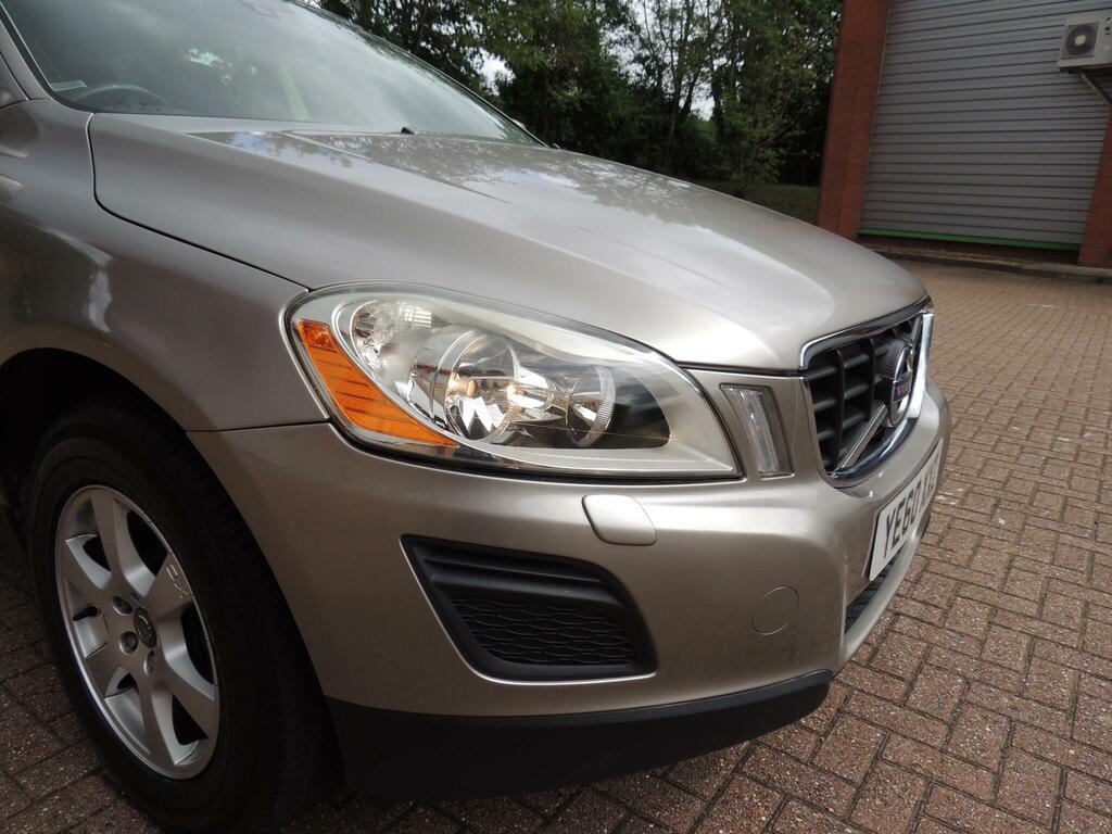 Volvo XC60 Suv Grey #32