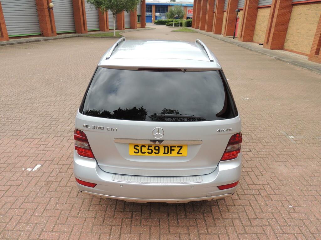 Mercedes-Benz M Class Se Blue #21