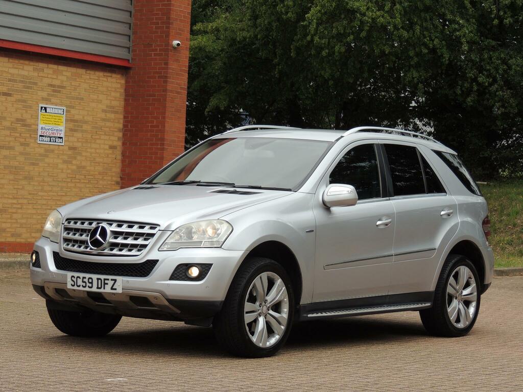 Mercedes-Benz M Class Se Blue #10