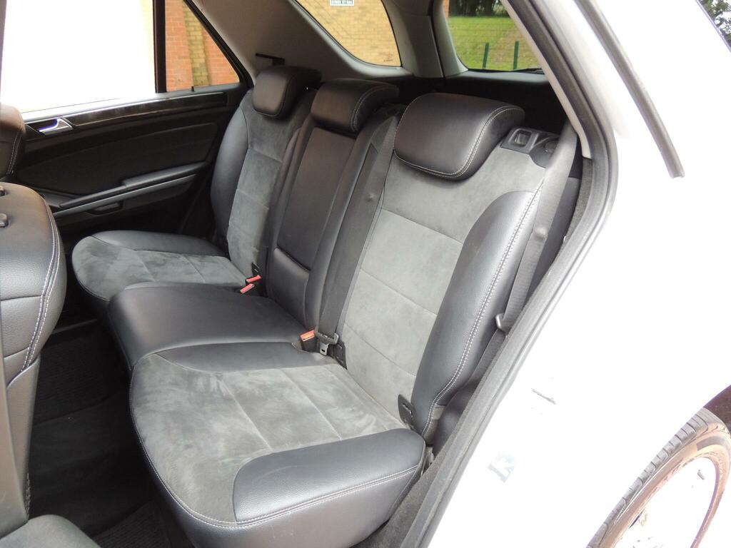 Mercedes-Benz M Class Se Blue #68