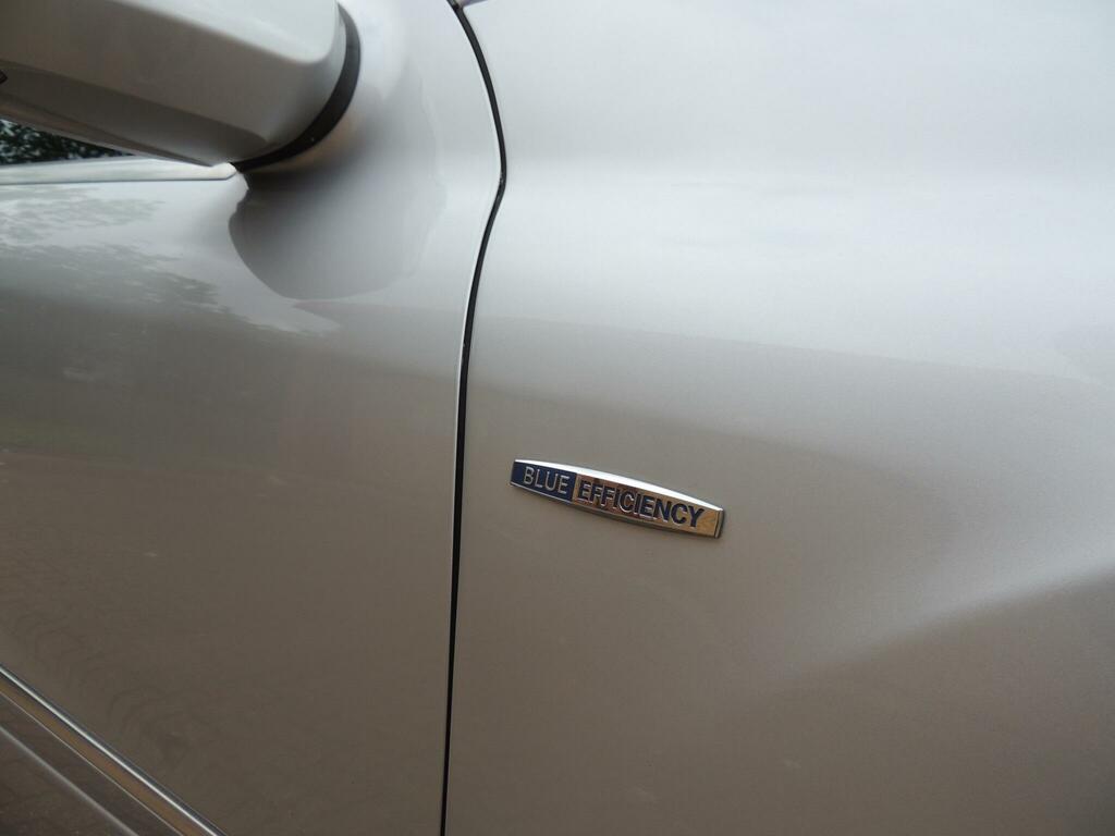Mercedes-Benz M Class Se Blue #36
