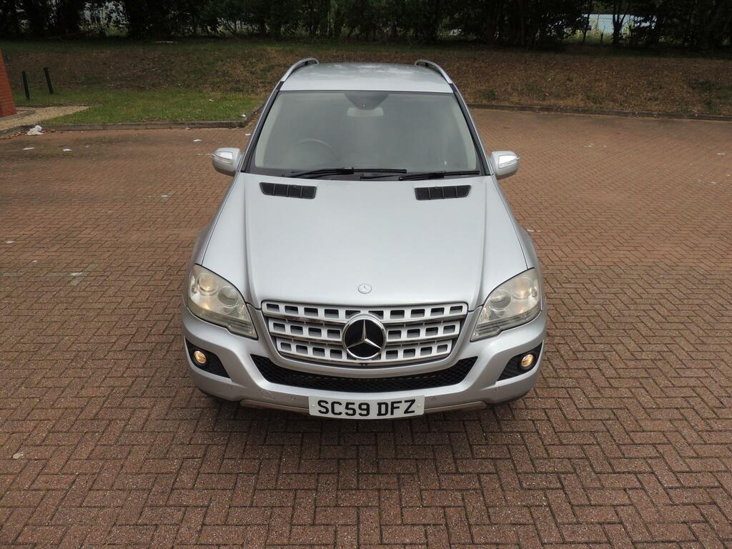 Mercedes-Benz M Class Se Blue #8