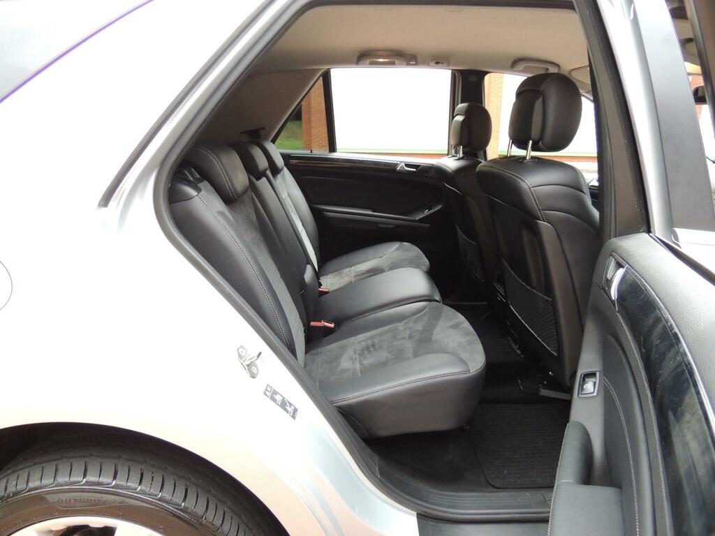 Mercedes-Benz M Class Se Blue #62