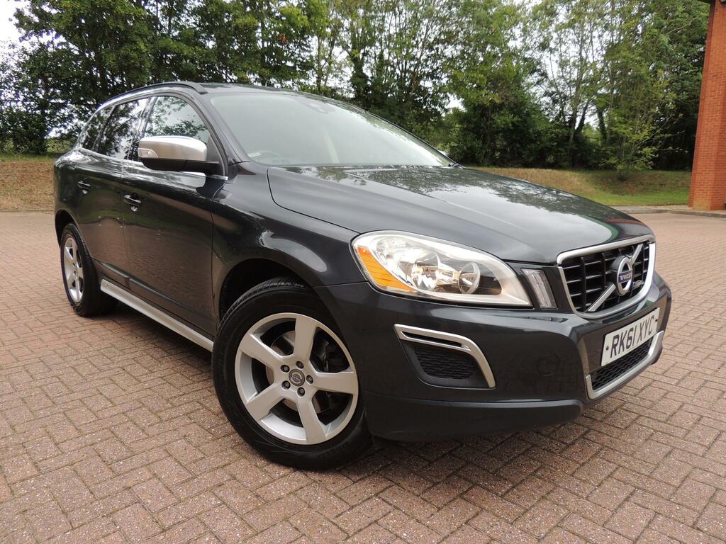 Volvo XC60 R-design Grey #2