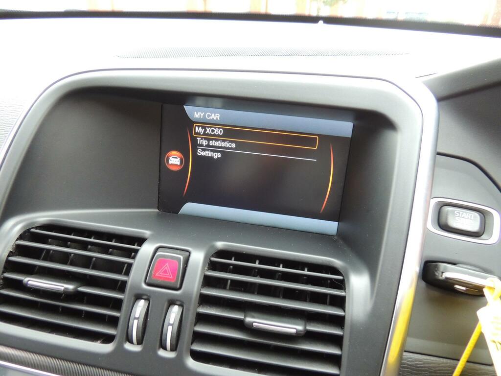 Volvo XC60 D4 Se Lux Black #64
