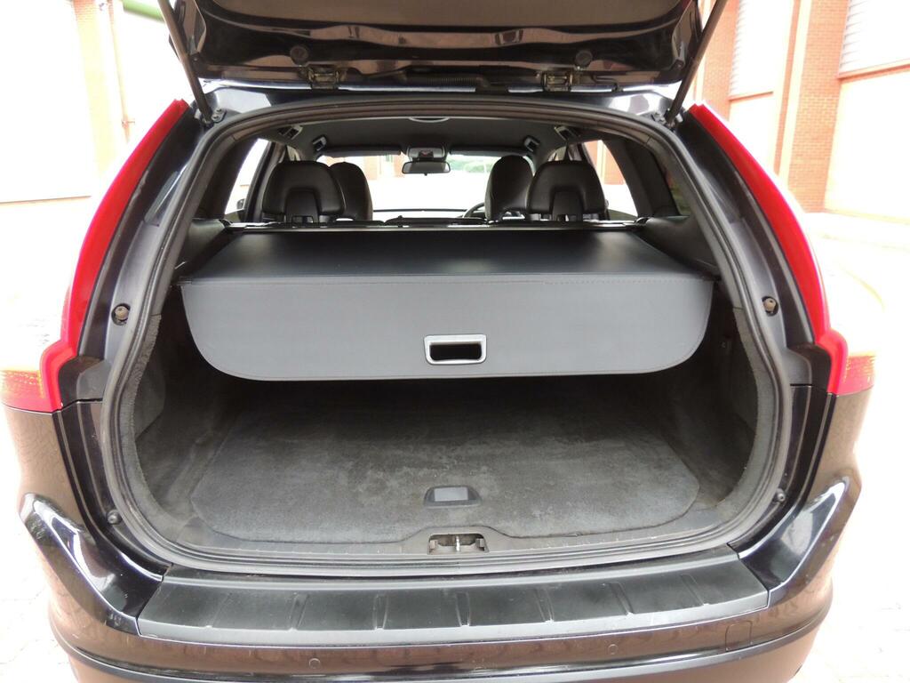 Volvo XC60 D4 Se Lux Black #76