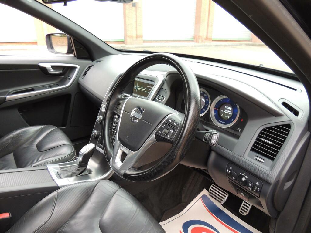 Volvo XC60 D4 Se Lux Black #52