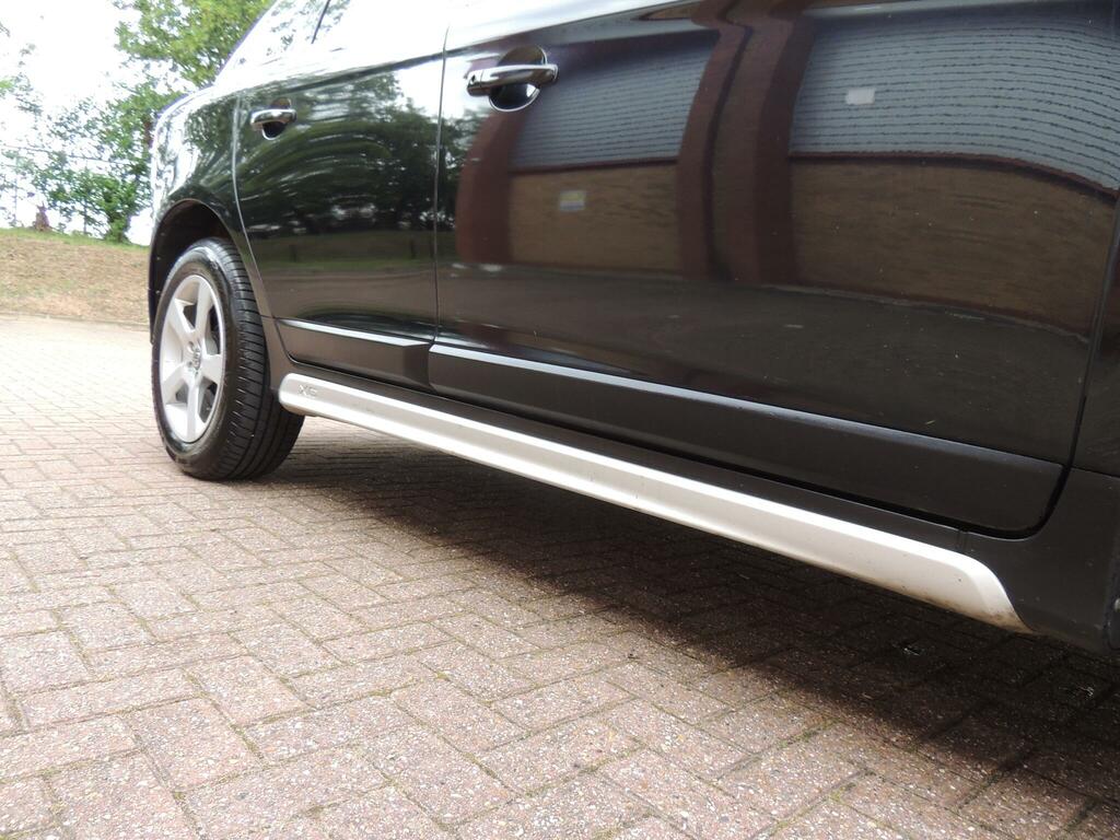 Volvo XC60 D4 Se Lux Black #37