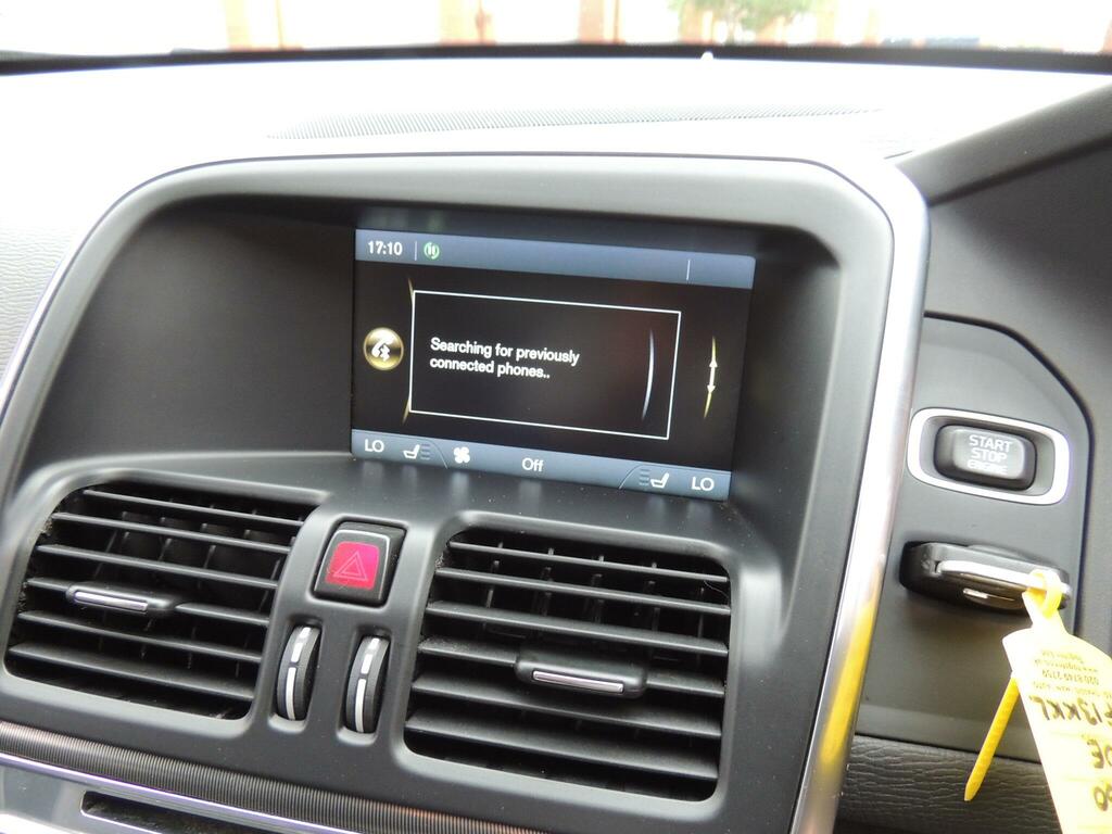 Volvo XC60 D4 Se Lux Black #63