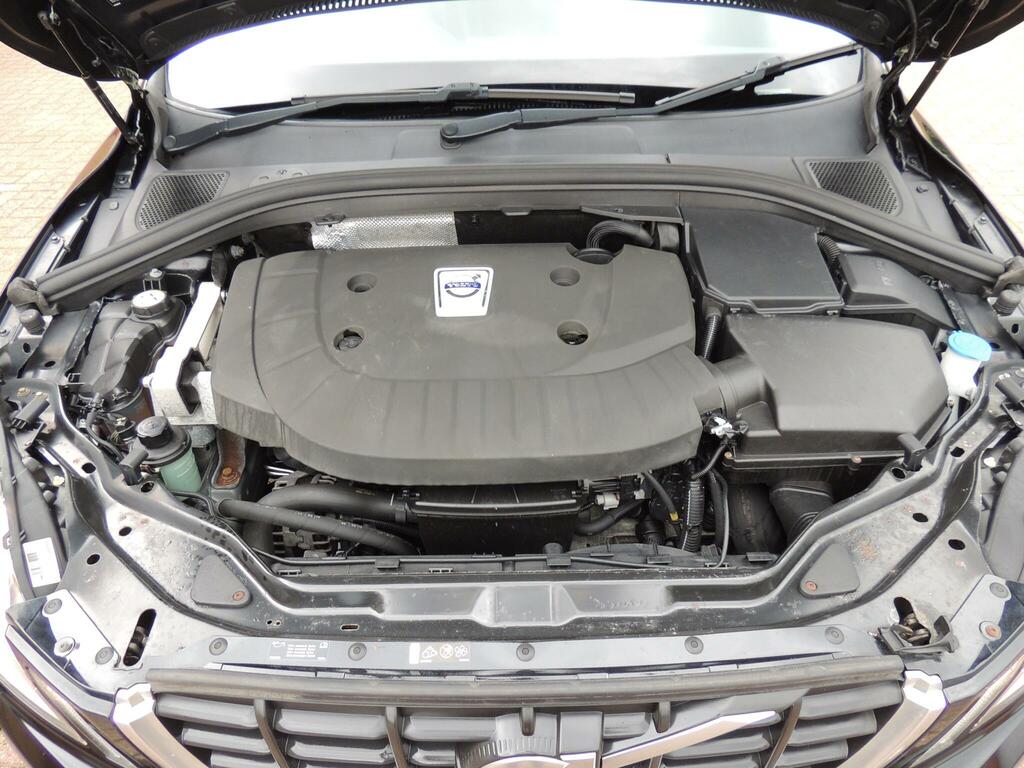 Volvo XC60 D4 Se Lux Black #87