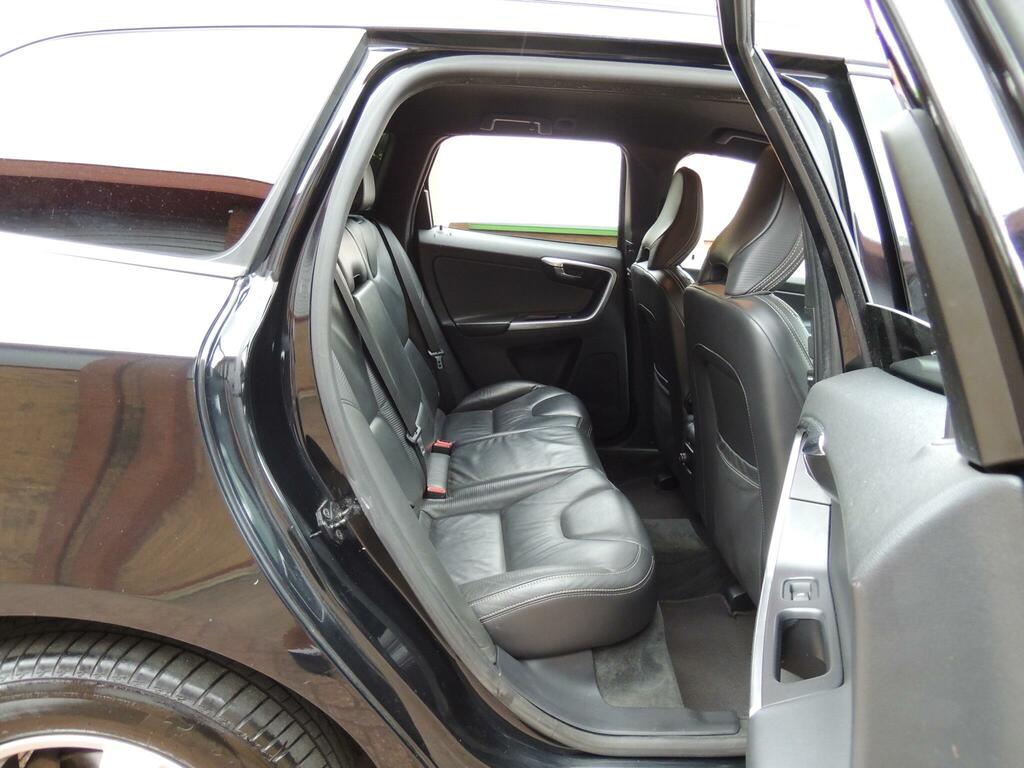 Volvo XC60 D4 Se Lux Black #73