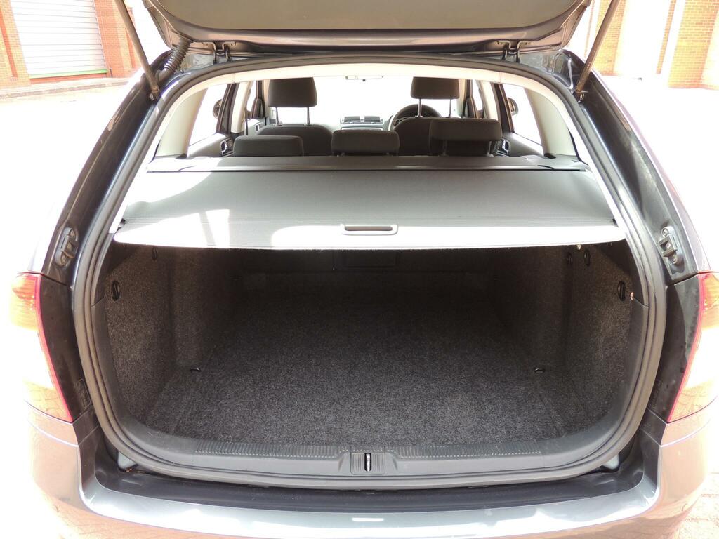 Skoda Octavia 1.6 Tdi Se Euro 5  #66