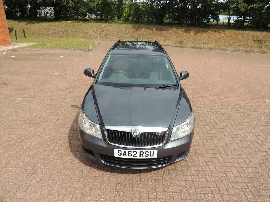 Skoda Octavia 1.6 Tdi Se Euro 5  #8
