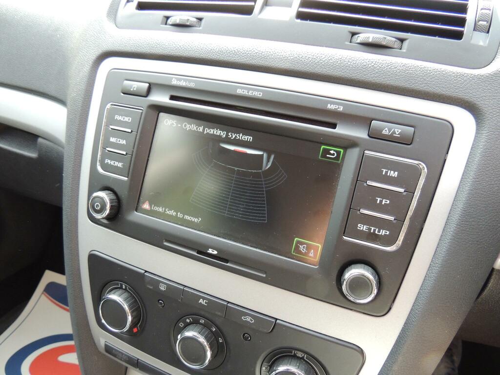 Skoda Octavia 1.6 Tdi Se Euro 5  #80