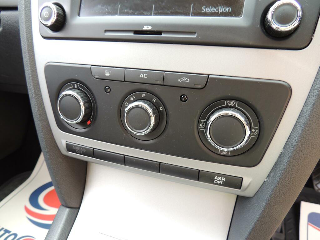 Skoda Octavia 1.6 Tdi Se Euro 5  #58
