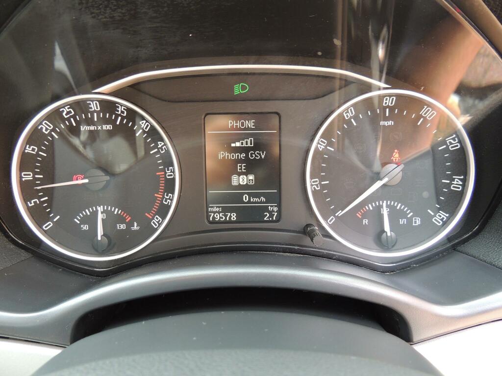 Skoda Octavia 1.6 Tdi Se Euro 5  #49