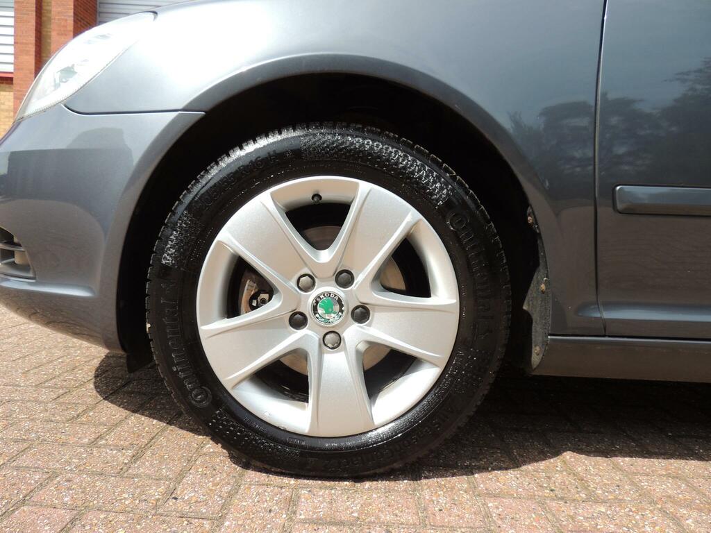 Skoda Octavia 1.6 Tdi Se Euro 5  #27