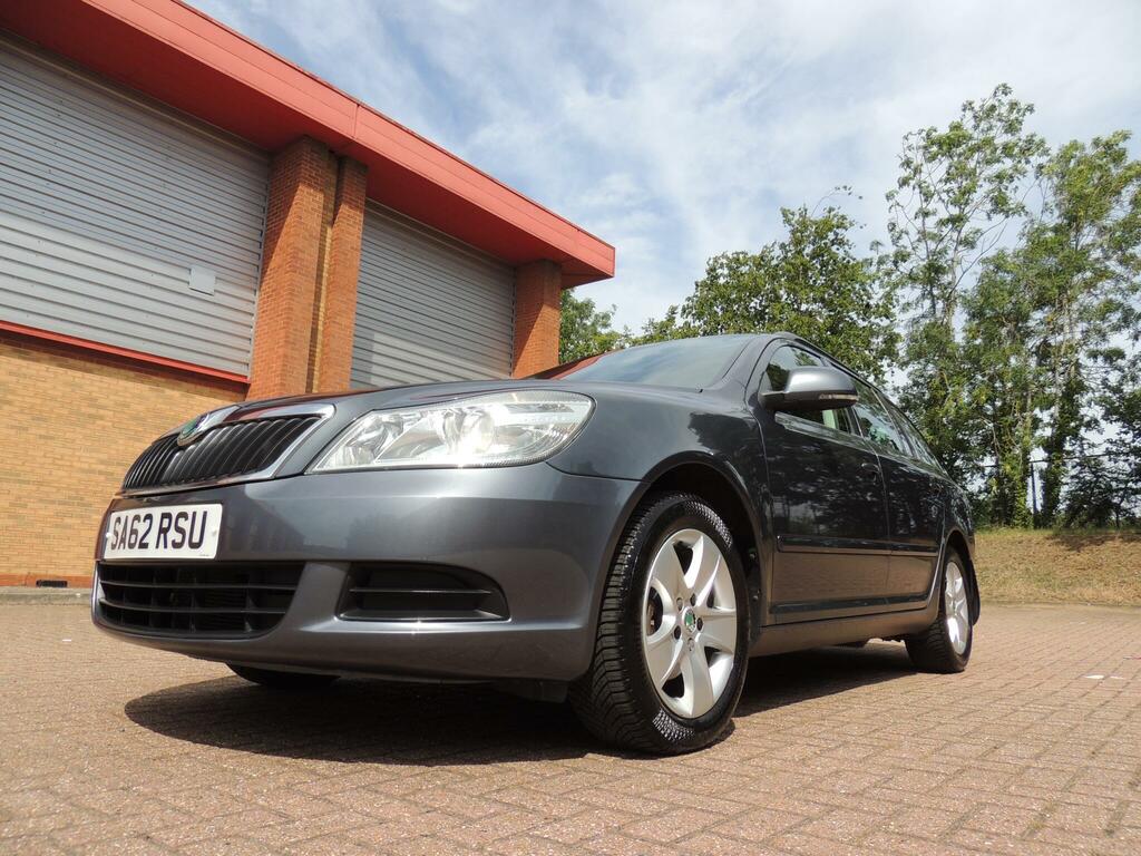 Skoda Octavia 1.6 Tdi Se Euro 5  #12