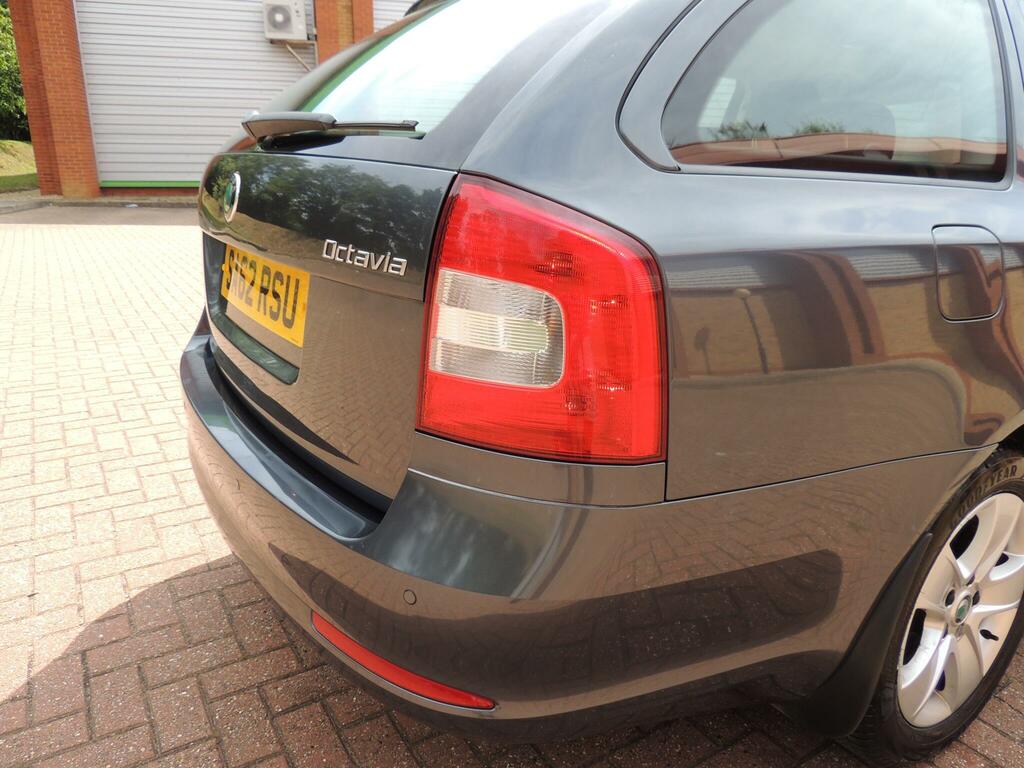 Skoda Octavia 1.6 Tdi Se Euro 5  #36