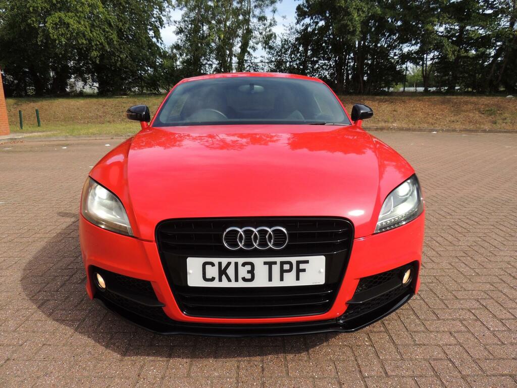 Audi TT Black Edition Red #2