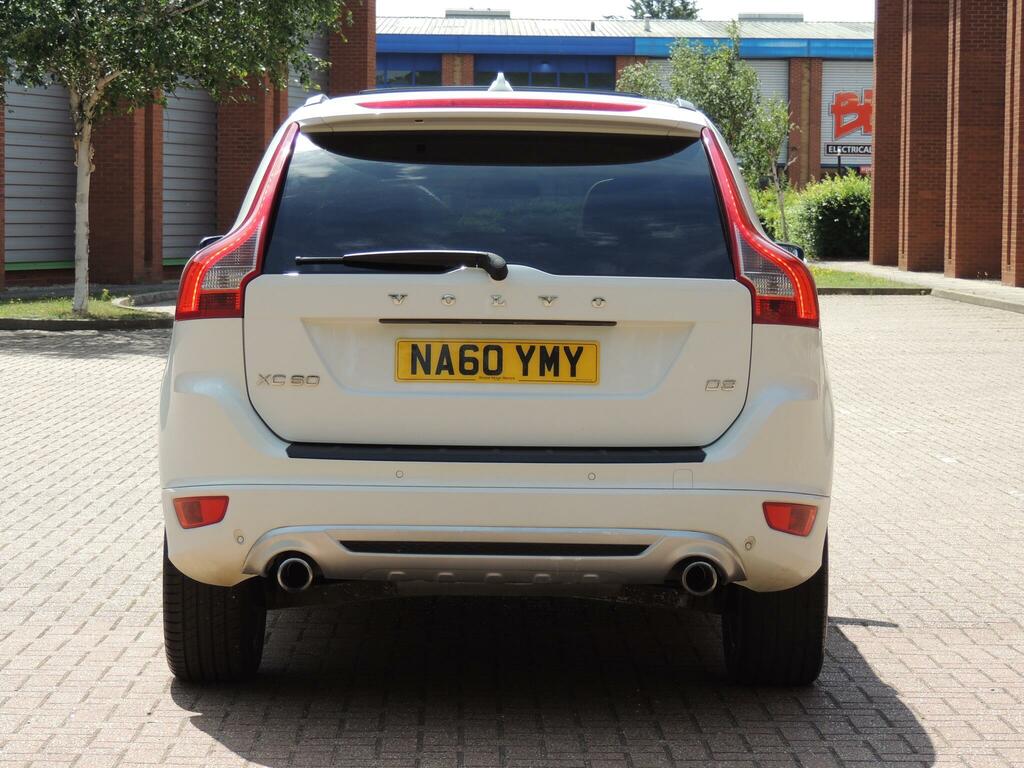 Volvo XC60 D Drive R-design 5-Door Red #22