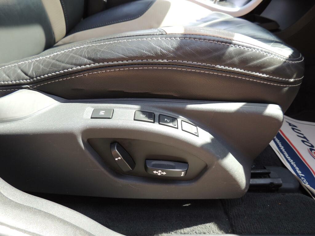 Volvo XC60 D Drive R-design 5-Door Red #48