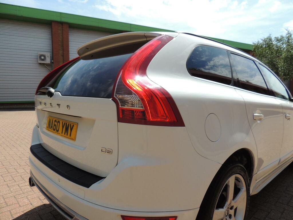 Volvo XC60 D Drive R-design 5-Door Red #39