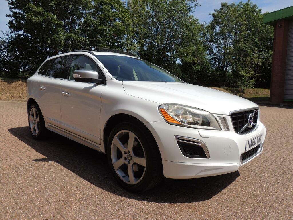 Volvo XC60 R-design White #6