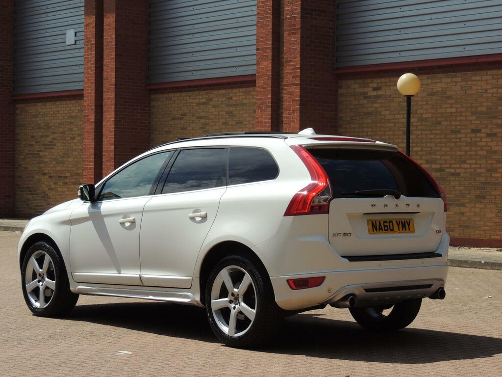 Volvo XC60 D Drive R-design 5-Door Red #23