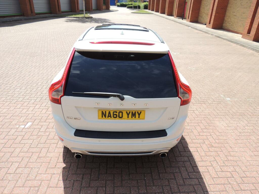 Volvo XC60 D Drive R-design 5-Door Red #21