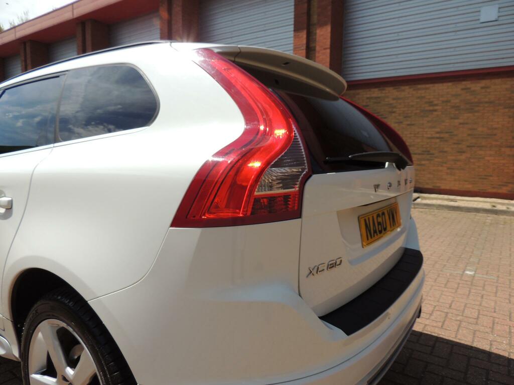 Volvo XC60 D Drive R-design 5-Door Red #42