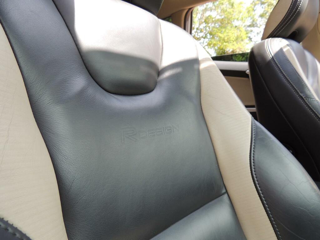 Volvo XC60 D Drive R-design 5-Door Red #49