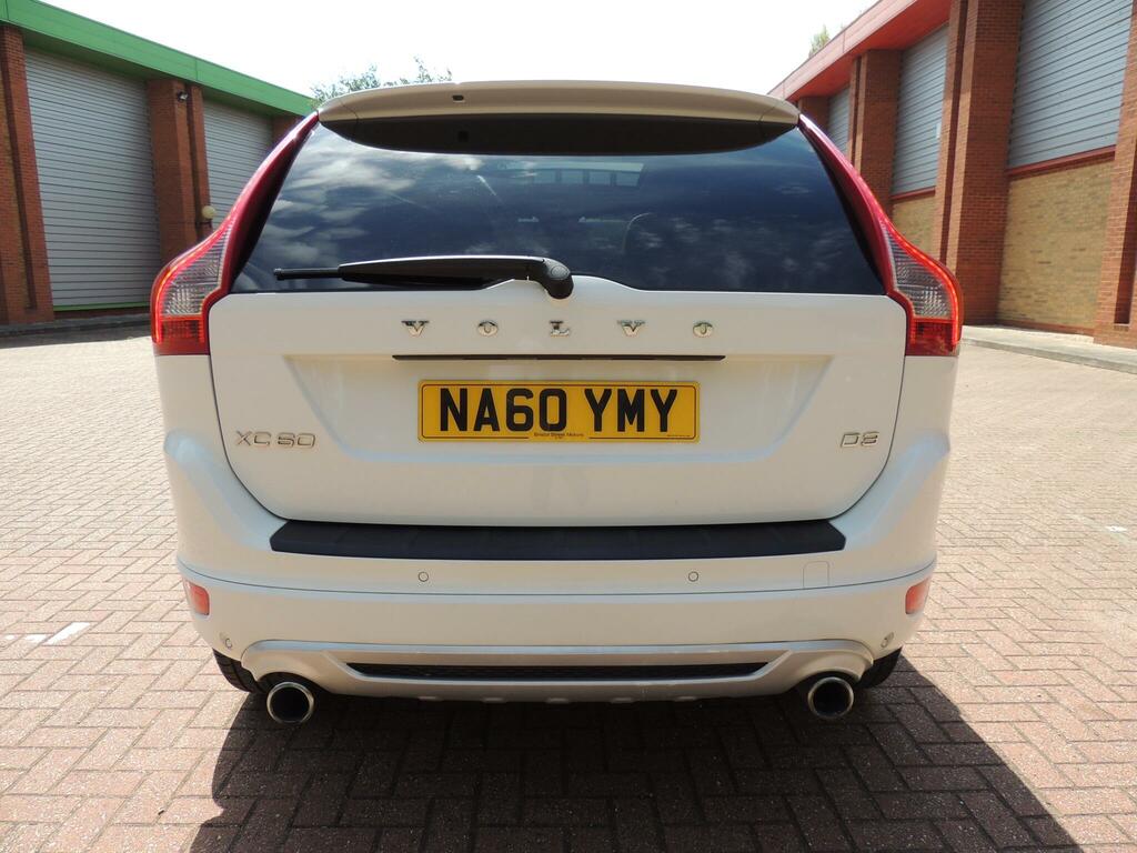 Volvo XC60 D Drive R-design 5-Door Red #20