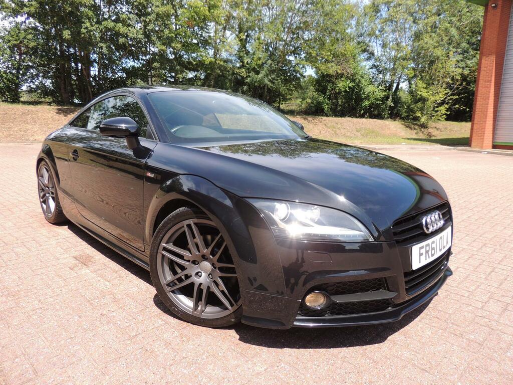 Audi TT Black Edition Black #2