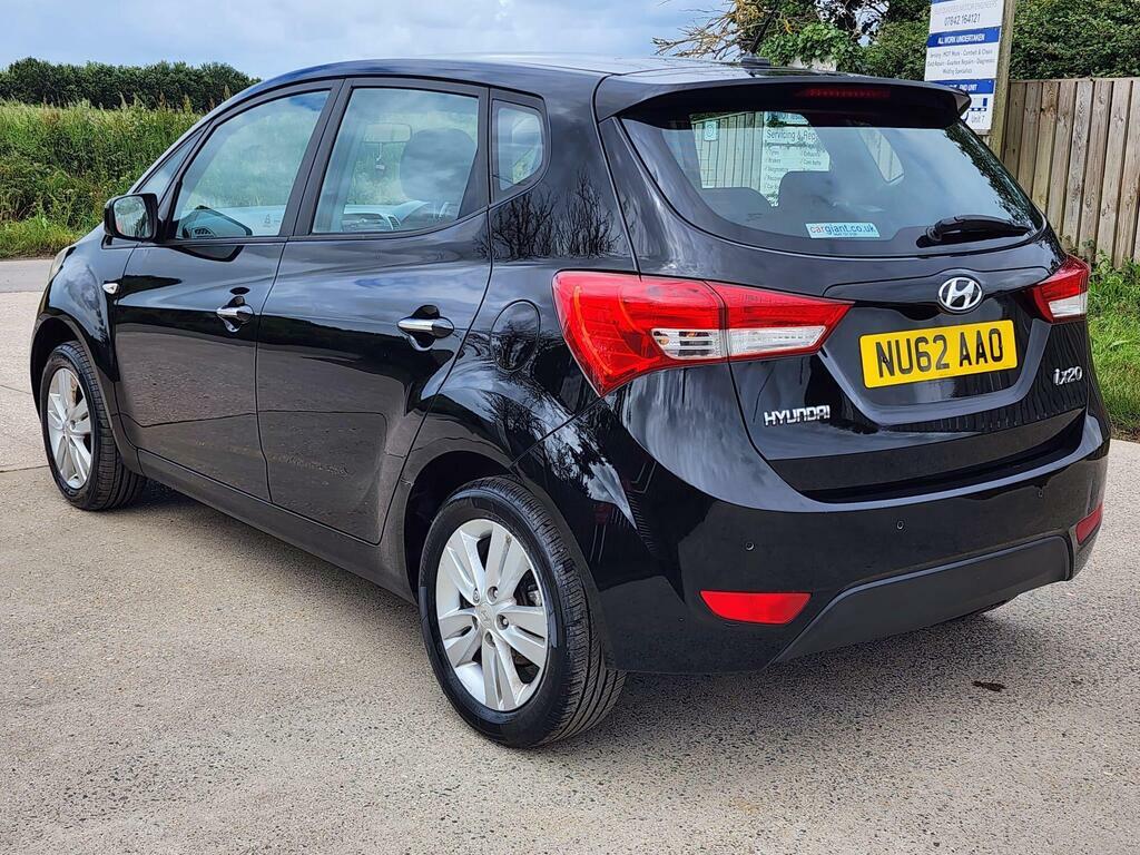 Hyundai Ix20 1.6 Active Euro 5 Black #4