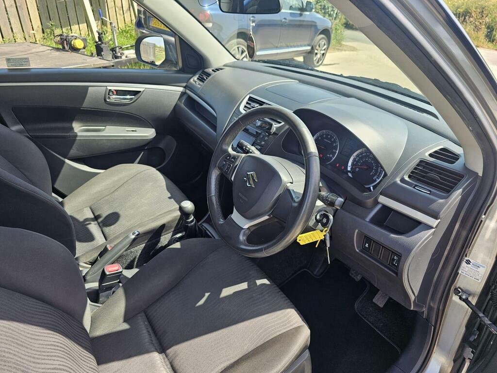 Suzuki Swift Sz2 Silver #8