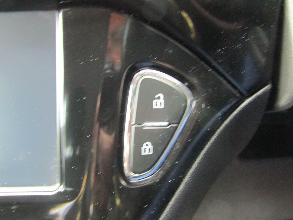 Vauxhall Corsa 1.4 75 Sri Vx-line Nav Black  #42