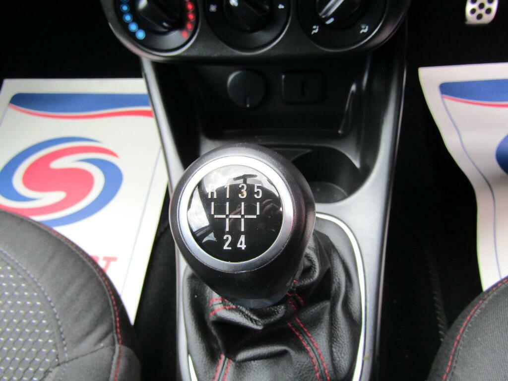 Vauxhall Corsa 1.4 Griffin 2019 69 Silver #40