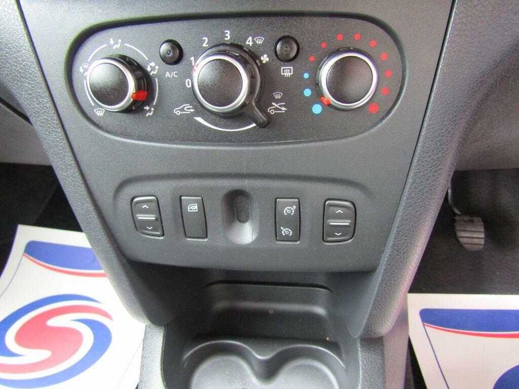 Dacia Sandero Stepway Dacia Sandero Stepway 0.9 Tce Comfort Black #35