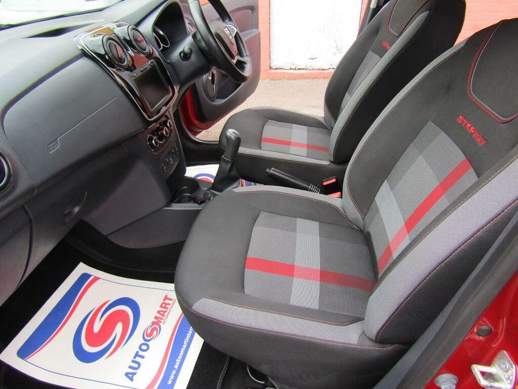Dacia Sandero Stepway Dacia Sandero Stepway 0.9 Tce Comfort Black #72