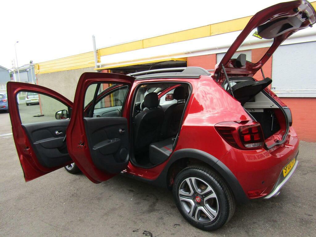 Dacia Sandero Stepway Dacia Sandero Stepway 0.9 Tce Comfort Black #75