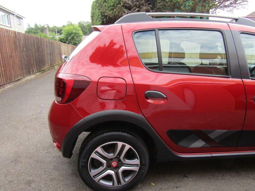 Dacia Sandero Stepway Dacia Sandero Stepway 0.9 Tce Comfort Black #93