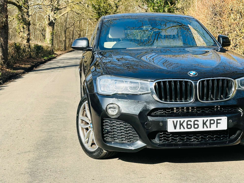 BMW X4 2.0 L Xdrive 20D M Sport 4Wd VK66KPF Black #2