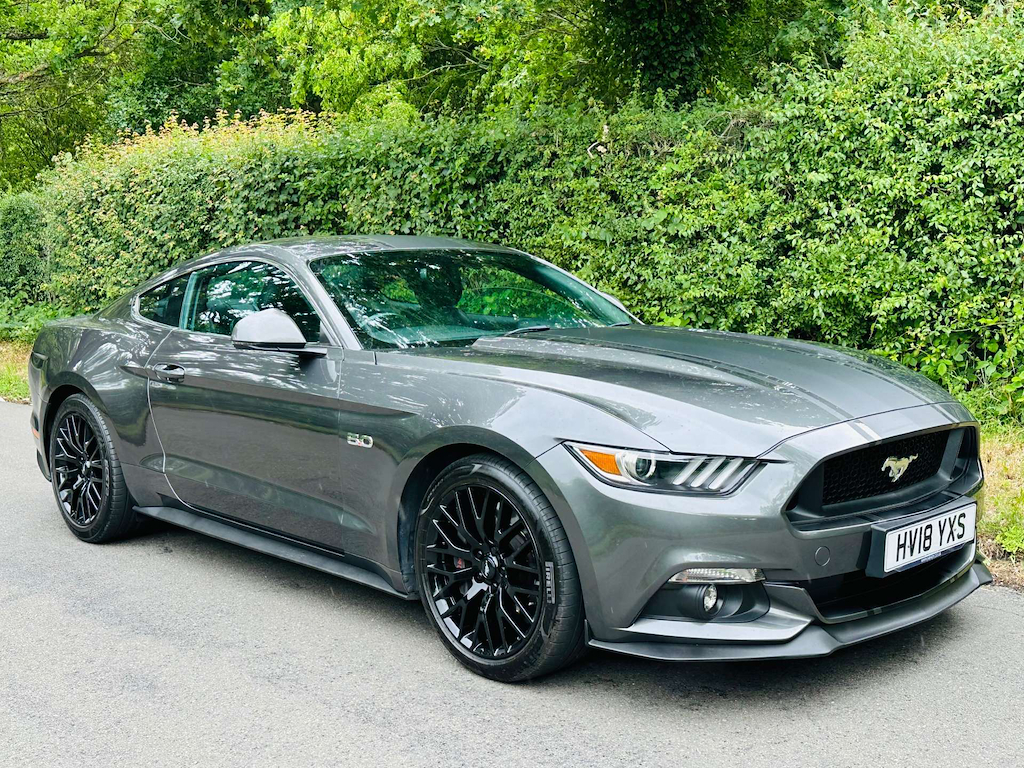 Ford Mustang Gt Red #42