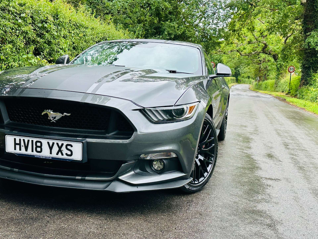 Ford Mustang Gt Red #24